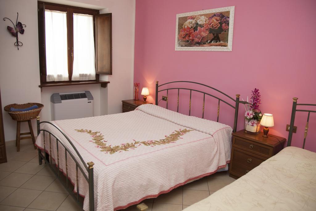 Agriturismo La Vecchia Cascina Di Paolo & Belinda Villa Pietrelcina Exterior photo
